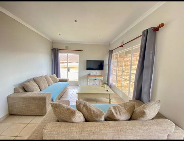3 BEDROOM HOUSE TO LET IN BAYVIEW